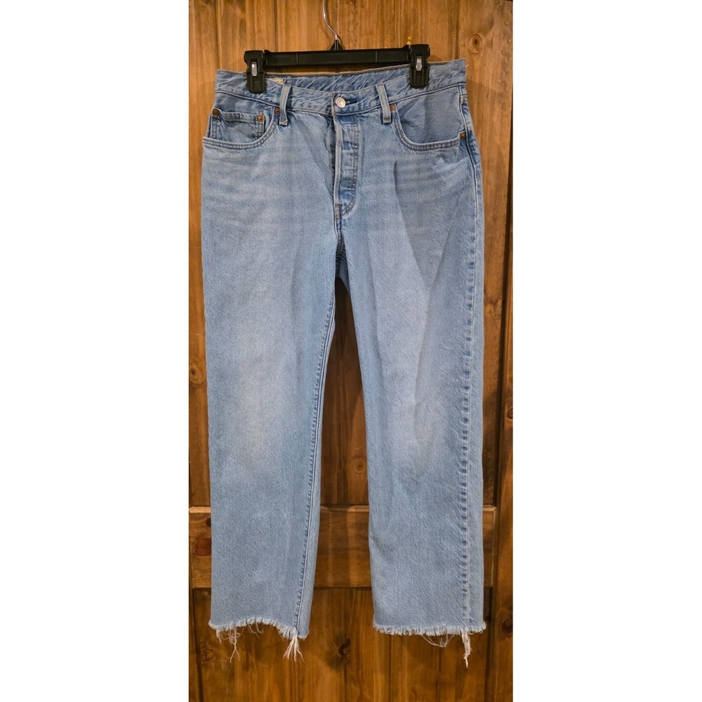 Big E Levi's Premium 501 90's Straight Jean Women 31x26 Light Blue Wash Fray Hem
